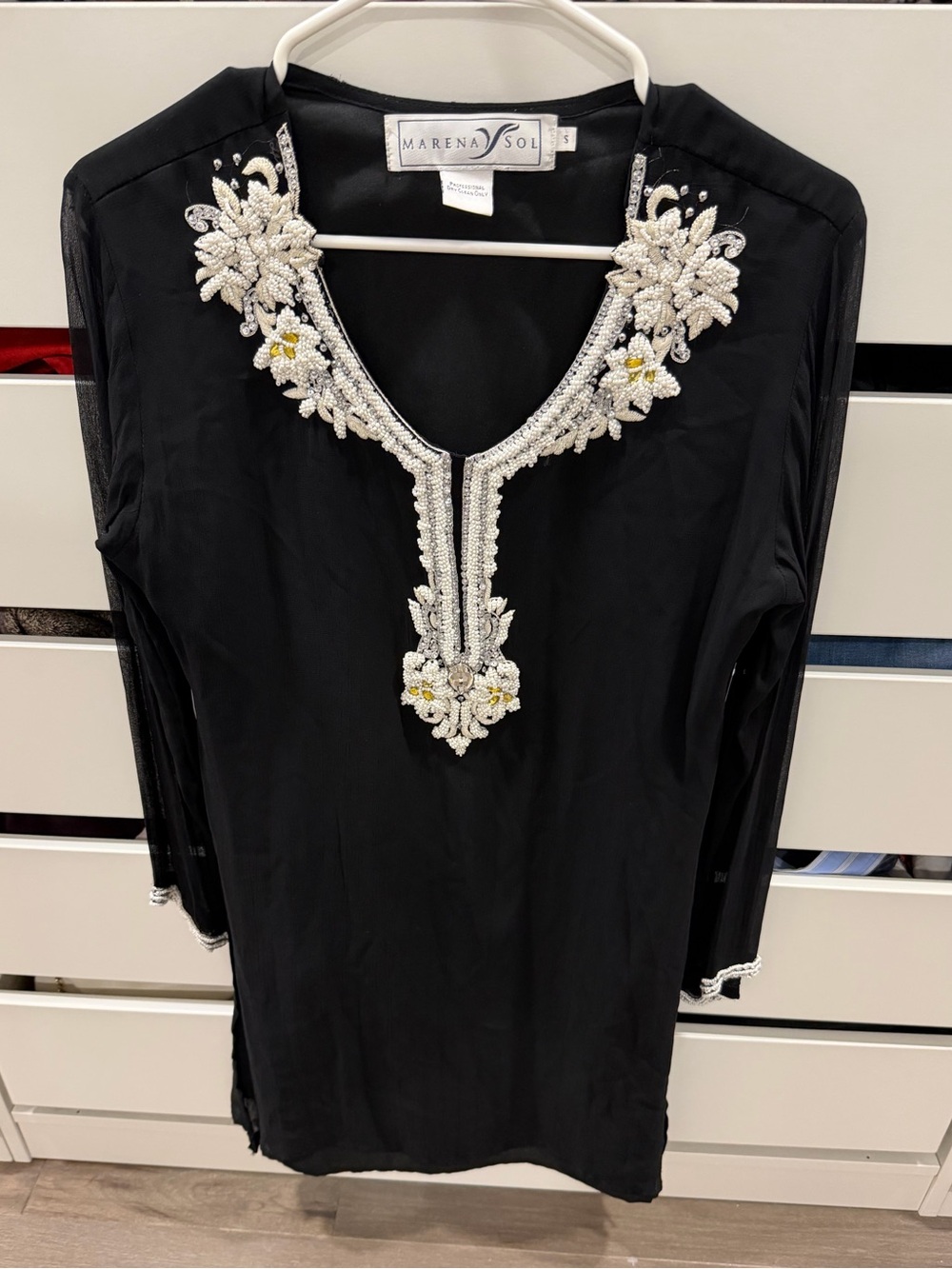 1 day sale! Beaded silk caftan ✨